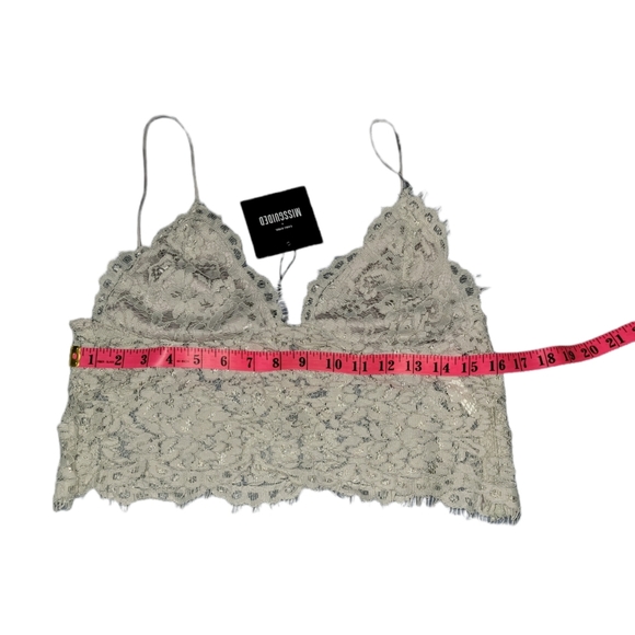 Carli Bybel x Missguided Crochet Bralet - Picture 7 of 7